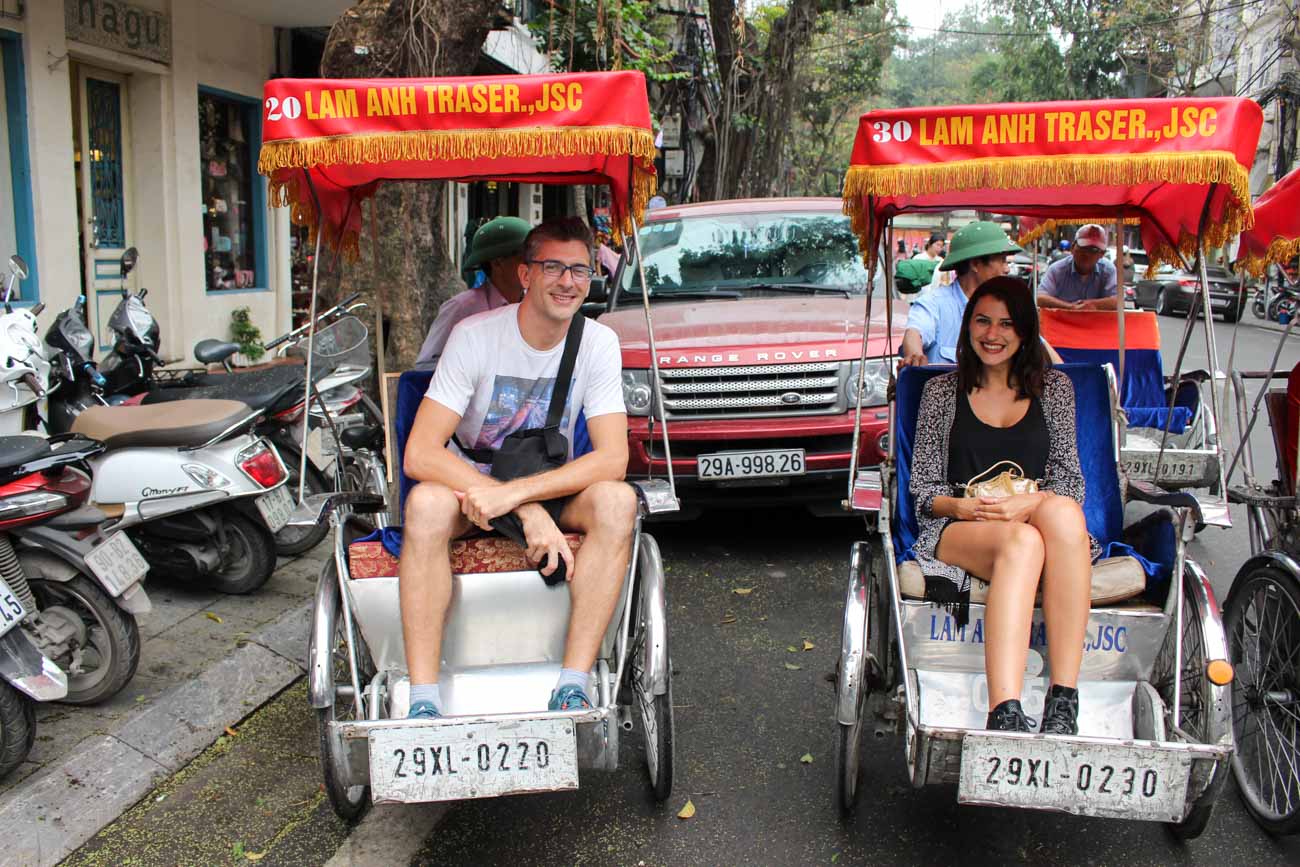 Feel the heartbeat of Hanoi after dark